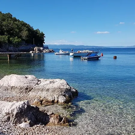 アパート Sevilya *