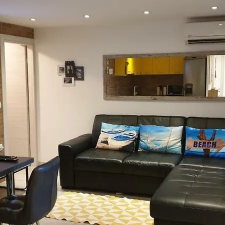 Sevilya コストレナ